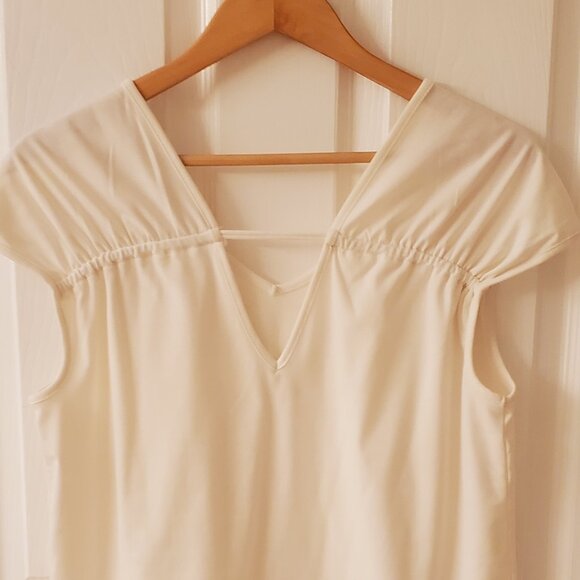 Cooper & Ella - Ruched Shoulder Solid Top in White/Ivory Size: M (6-8) - Picture 5 of 9